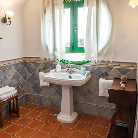 La Cueva Del Gato Santa Brigida (Gran Canaria)