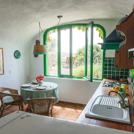 Holiday home La Cueva Del Gato